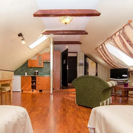 Georghof Old Town Appart hôtel 3*