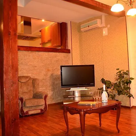 Hotel apartamentowy Georghof Old Town