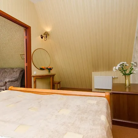 Georghof Old Town 3* Таллин