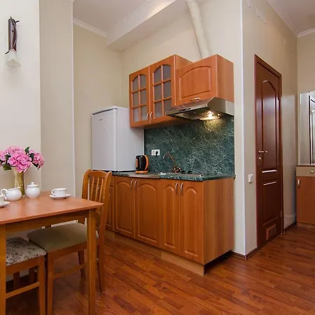 Апарт-отель Georghof Old Town 3*